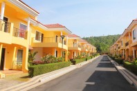 Ralph, Nuvem – Santa Fe Realty Pvt. Ltd.