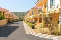 Ralph, Nuvem – Santa Fe Realty Pvt. Ltd.